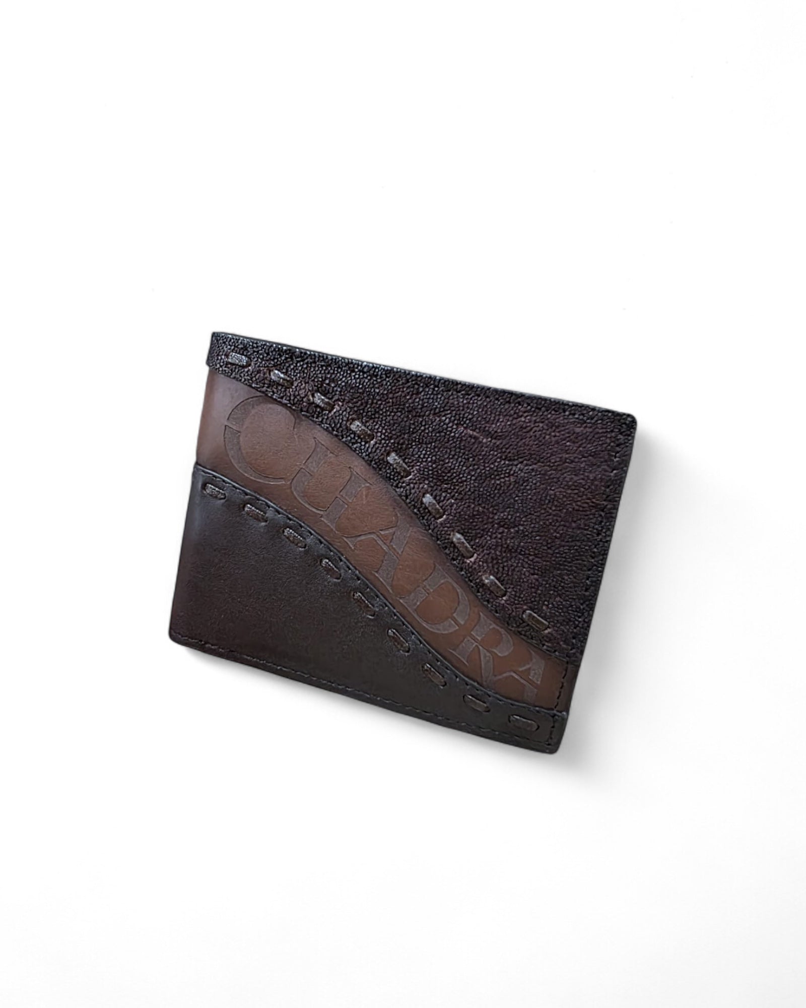 Cartera Cuadra de piel con diseño de elefante cosida