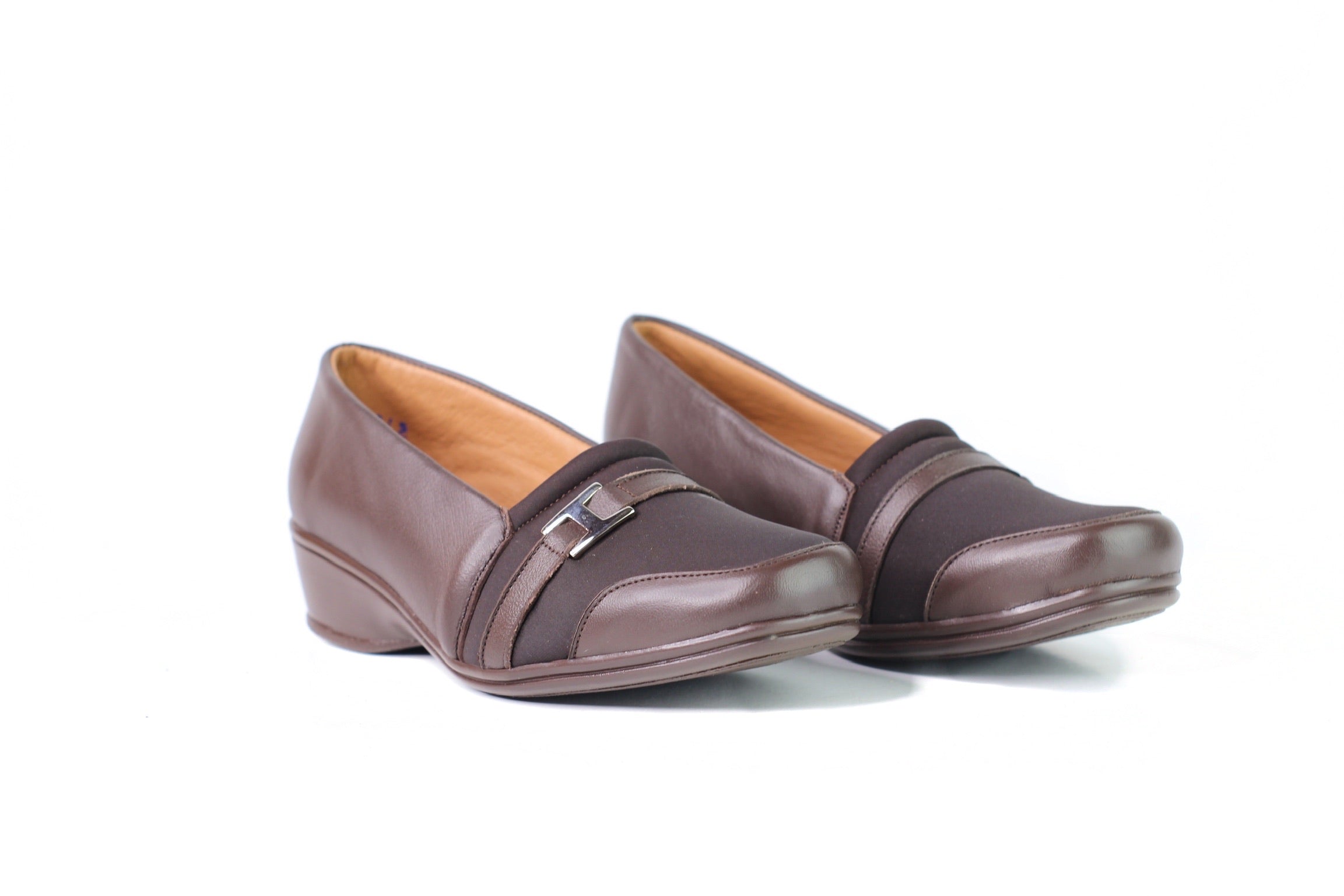 Zapatos cómodos para mujer Paso Suave 2015
